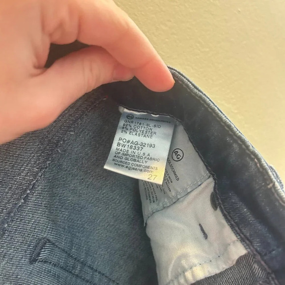 AG The Stevie Mid Rise Slim Straight Capri Jeans Size 27 Medium Wash - Picture 8 of 9
